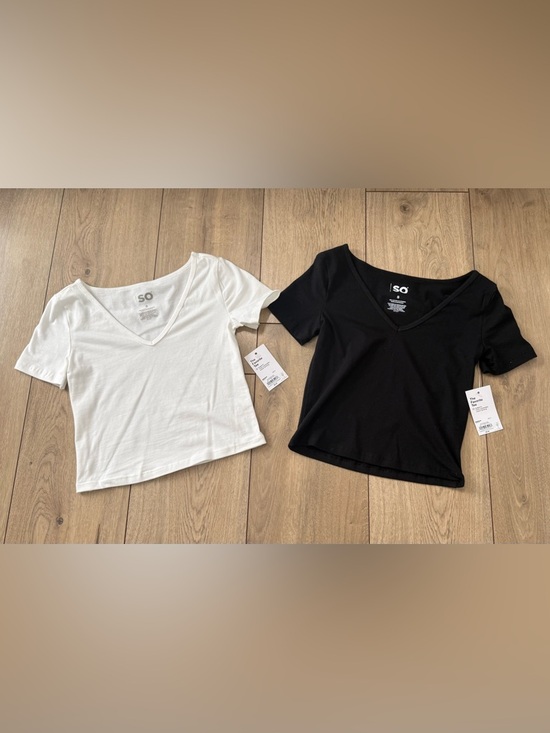 SO Tops - SO V-Neck Short Sleeve Top Duo - White & Black